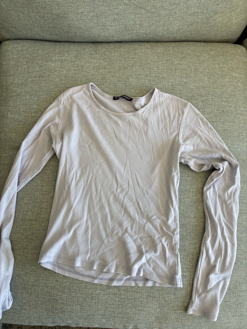 Brandy Melville Light Gray Long-Sleeve Crew Neck Shirt
